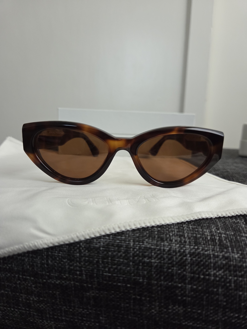 Core 06 Cat-Eye Tortoise Shell Sunglasses